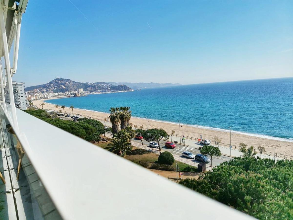 Seafront Apartment In Blanes Eksteriør billede