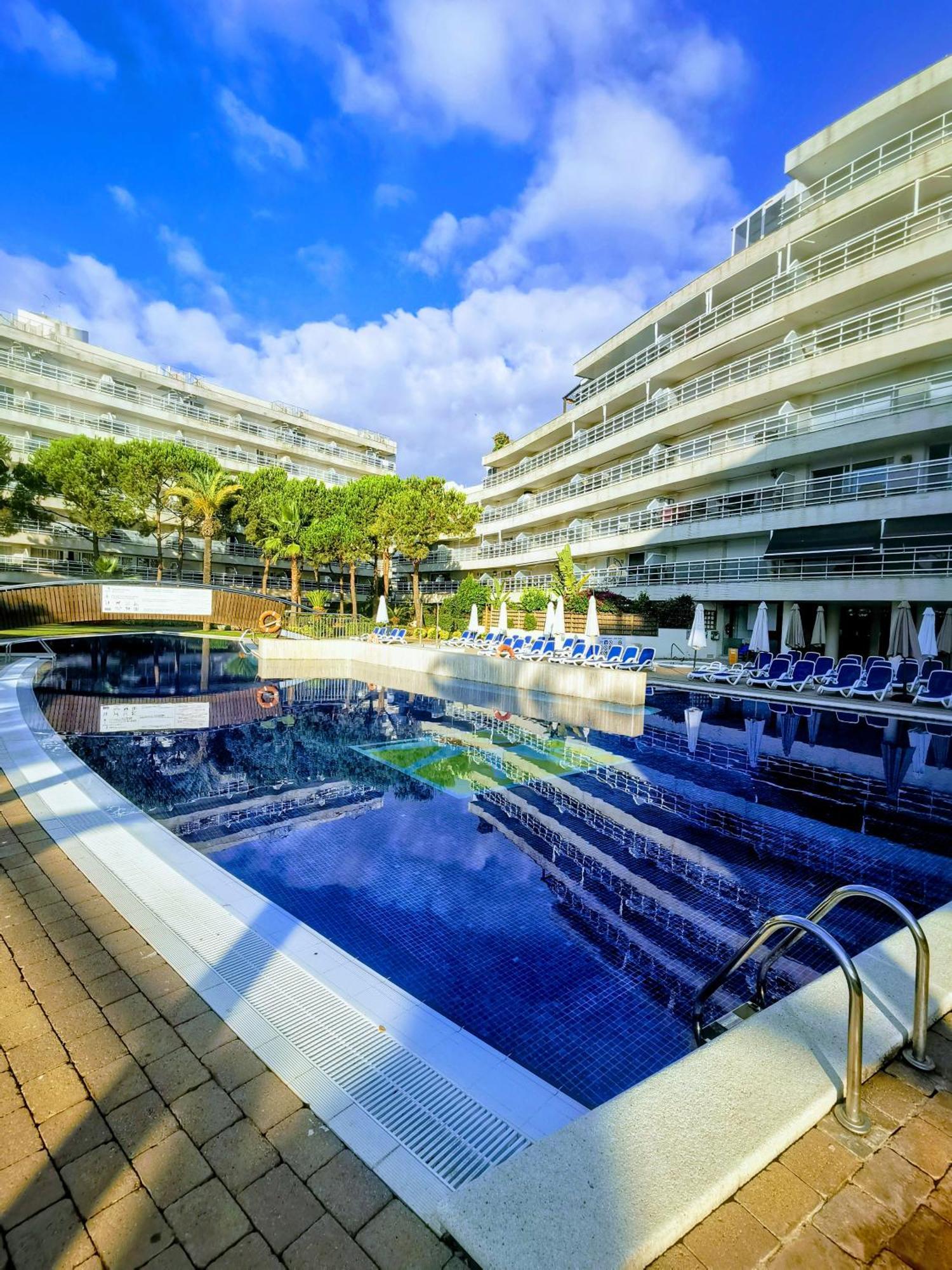 Seafront Apartment In Blanes Eksteriør billede